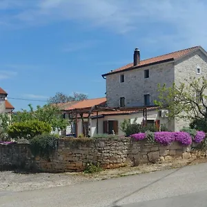 Abba Apartment Sveti Lovreč Pazenatički